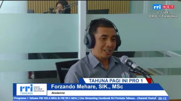 Retorika dan Bahaya Hoaks Informasi Publik