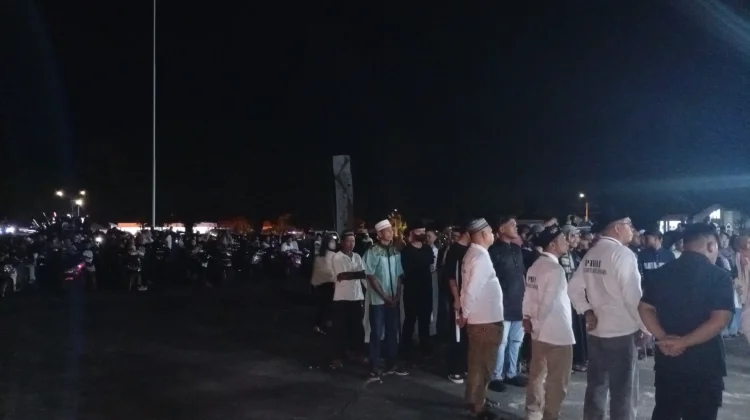 Pawai Takbiran Padati Ruas Jalan Kota Tahuna