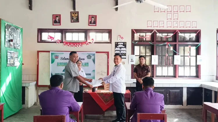 Monitoring Pelaksanaan Ujian di SMTK Tahuna