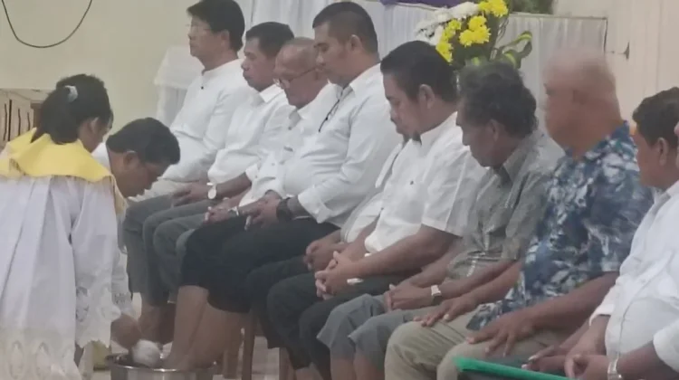 Pembasuhan Kaki, Simbol Kasih dan Pelayanan di Kamis Putih