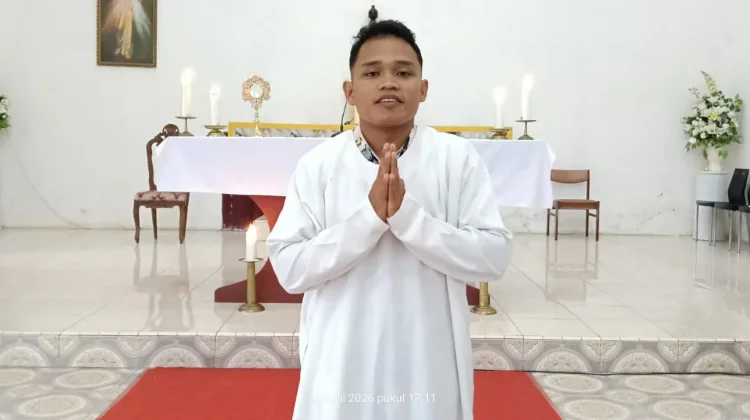 Sosok Pemeran Yesus Sentuh Hati Umat di Sangihe