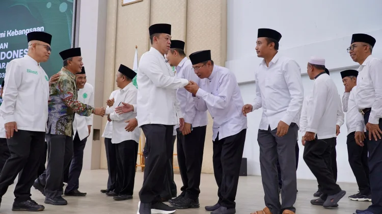 Menteri Nusron Hadiri Pengukuhan MUI NTB, Tekankan Prinsip Pengabdian