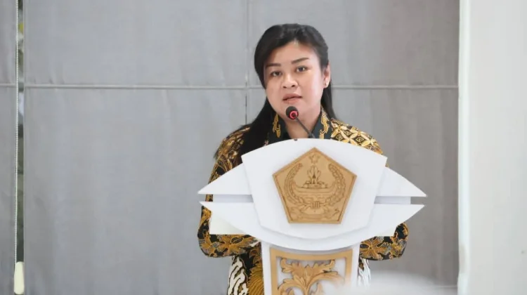 Bupati Kalangit  Buka Sosialisasi Inver PPTPKH di Sitaro