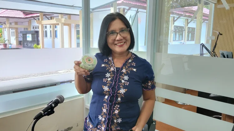 Perempuan Sangihe Kembangkan Usaha Kue Lokal Bahan Dasar Sagu