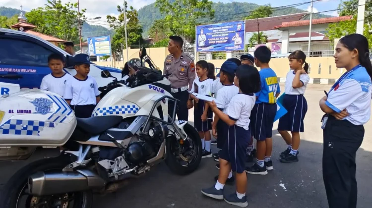 Polres Sangihe Edukasi Siswa SD Tertib Lalu Lintas