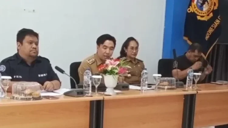 Bupati Sangihe Dukung  Penyesuaian Tarif Barang  di Pelabuhan Tahuna