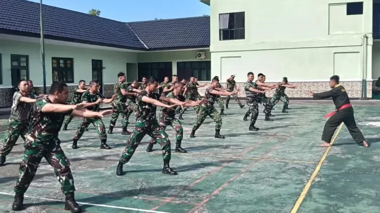 Pencak Silat Militer Bentuk Prajurit Tangguh dan Responsif