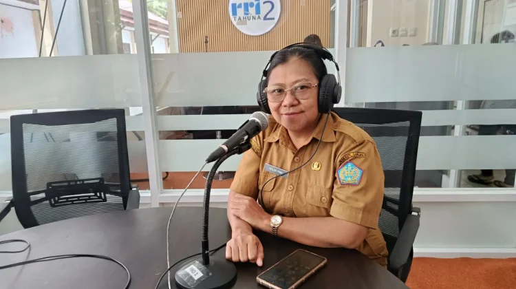 Keluarga Jadi Kunci Pengawasan Pengobatan Pasien di Rumah