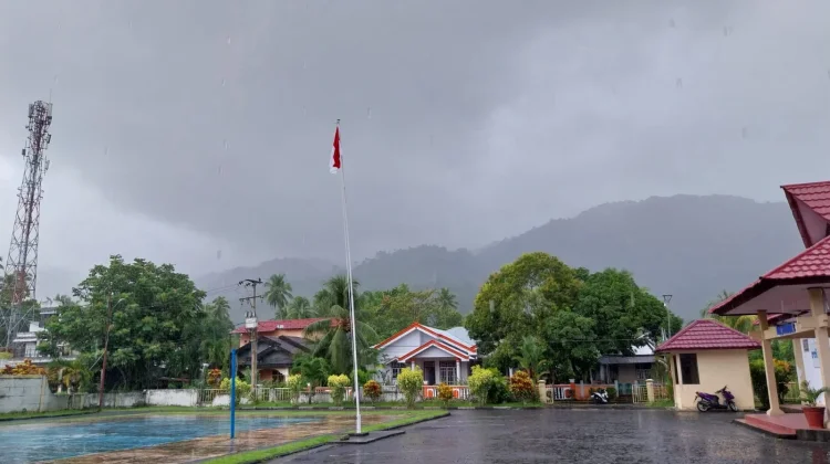 Update Cuaca Sangihe: Waspada Hujan Siang Hari