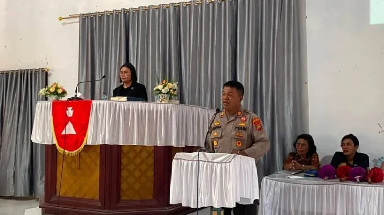 Polres Sangihe Gelar Minggu Kasih di GMIST Sion Sowang
