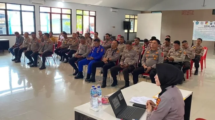 Jajaran PJU Polres Sangihe Ikuti Sosialisasi Peraturan Kepolisian