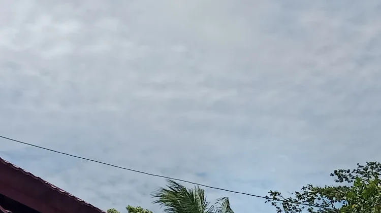 Cuaca Kabupaten Sangihe Diprakirakan Berawan hingga Hujan Ringan