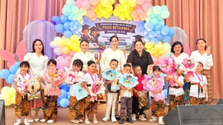 Momen Seru Penamatan dan Pembagian Rapor PAUD Betania