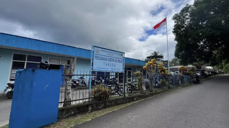 Perumda Akeu Banua Perbaiki Pipa Distribusi Bocor