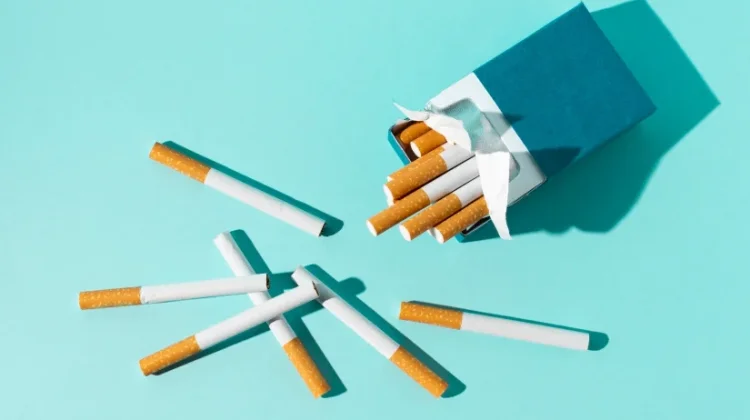Kemenkes Siapkan Aturan Kemasan Polos untuk Rokok dan Vape