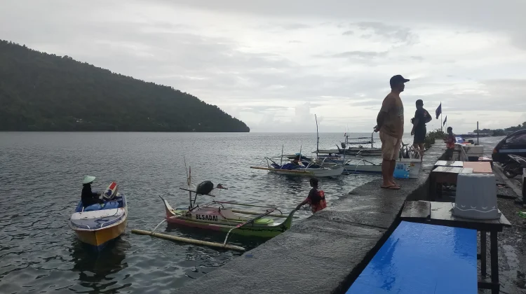 Buang Sampah ke Sungai, DLHD Sangihe Soroti Rendahnya Kesadaran Masyarakat