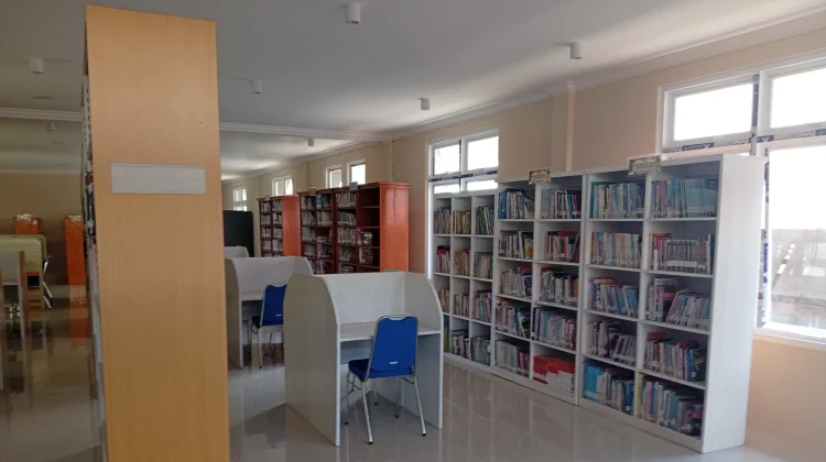 Pustakawan Dukung Minat Baca Masyarakat di Perpustakaan