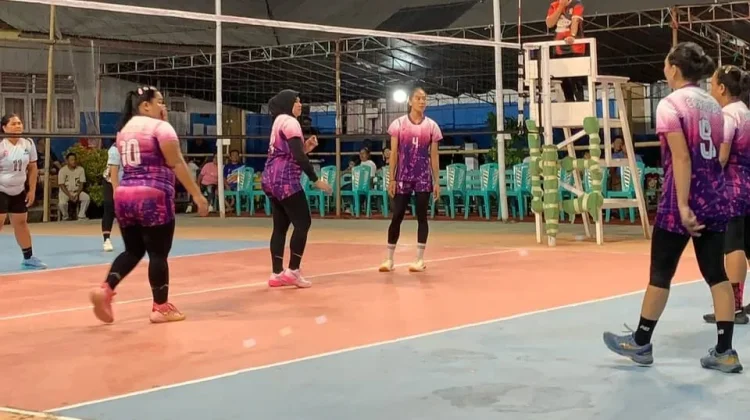 Tim Bola Voli Putri Cakra VBC Tantang ARB di Final Turnamen BAIT- El Tamako