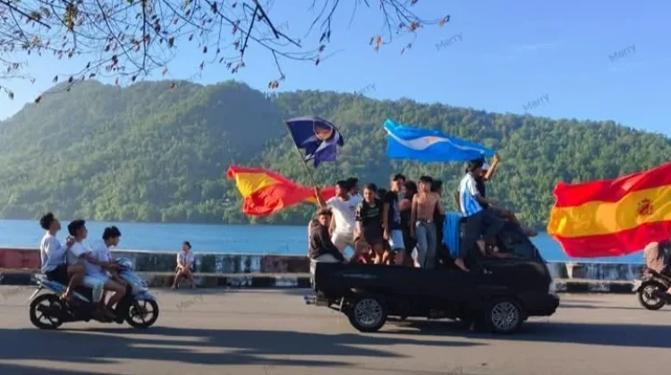 Fans Timnas Spanyol Gelar Pawai Kendaraan Pasca Kemenangan Menghadapi Argentina