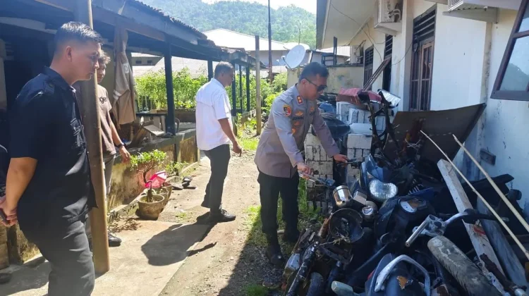 Pengecekan Kendaraan Dinas Dukung Pelayanan Optimal Kepolisian Sangihe