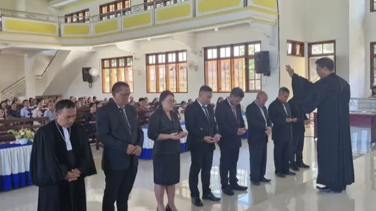 BPMJ dan P2HKP GMIST Jemaat Malunsemahe Angges Dikukuhkan dan Dilantik