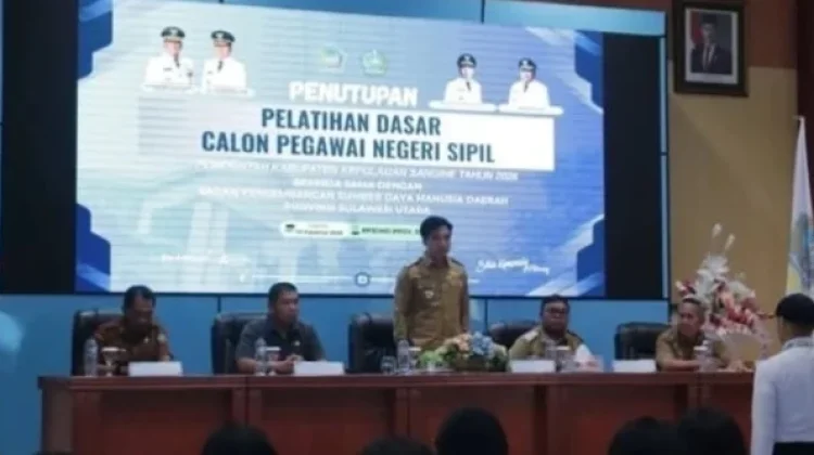 Bupati Sangihe Michael Thungari Tutup Latsar bagi 137 CPNS