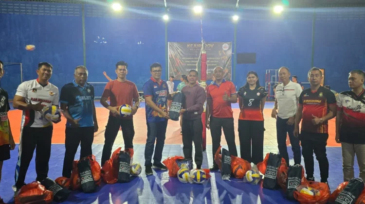 Joko Susanto Perkuat Pembinaan Bola Voli di Sulut