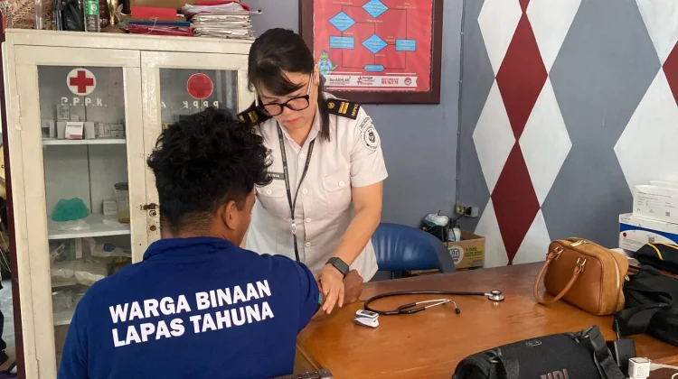 Pelayanan Kesehatan Warga Binaan Lapas Tahuna Prioritas Utama