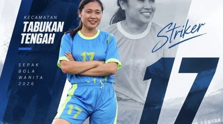 Pendeta Brigitta Mogi Bagi Waktu Pelayanan dan Sepak Bola