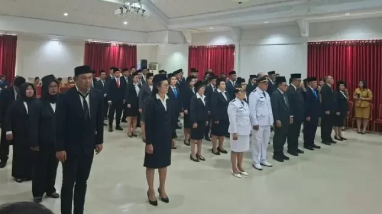 Puluhan Pejabat Pemkab Sangihe Dilantik dan Diambil Sumpah Janji