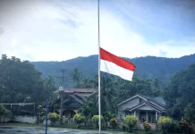 Bendera Setengah Tiang, Penghormatan untuk Try Sutrisno