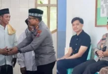 Jumat Curhat, Kapolres Sangihe Berikan Bansos  pada Jamaah
