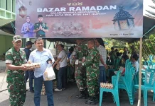 Warga Antusias Belanja di Bazar Ramadan Kodim Sangihe