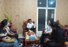 Kolaborasi Mahasiswa Polnustar Bangun Aplikasi Terintegrasi Data Keagamaan