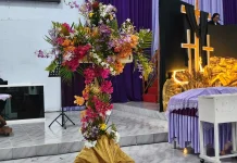 Kembang Hidup pada Ibadah Jumat Agung GMIST Imanuel Tahuna