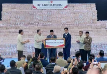 Wamen Ossy Saksikan Penyerahan Denda Administratif  oleh Satgas PKH