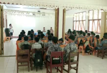 Polres Sangihe Gelar Penyuluhan Hukum di SMPN 2 Kendahe