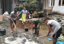 TNI AD Hadir Bantu Pembangunan Rumah Warga