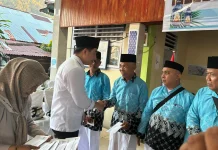 Bupati Thungari Lepas Sepuluh Calon Jemaah Haji Asal Sangihe