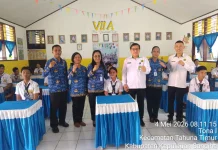 Kasi BIMAS Kristen Kemenag Buka Ujian Akhir Sekolah di SMP Negeri 4 Tahuna