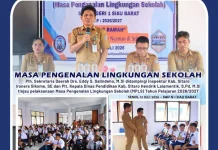 PLH Sekda Sitaro Meninjau Pelaksanaan Masa Pengenalan Lingkungan Sekolah
