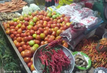 Harga Cabai, Bawang, dan Tomat Turun di Pasar Towo'e Tahuna