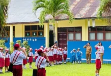 Upacara Bendera Tandai Hari Pertama Sekolah di SD Katolik Spes Patriae Manganitu