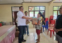 Ketua DPC Gerindra Sangihe Sambangi Korban Bencana