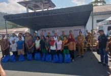 Bupati Sangihe Thungari Launching Kios Pangan Awu di Pasar Towo