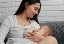 ASI Paling Utama, Peran Menyusui Tetap Menyenangkan meski Ibu Bekerja