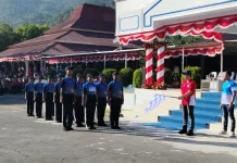 Lomba Gerak Jalan SD dan SMP Meriahkan HUT Kemerdekaan RI ke 81 di Sangihe