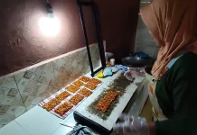 Halua Kenari, Kuliner Tradisional Kampung Mala yang Tetap Bertahan Turun-Temurun