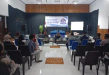 Dewas RRI Mohamad Kusnaeni Memperingati Hari Raya Maulid Nabi di RRI Tahuna