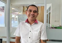 Sopir angkot soroti kelangkaan BBM di Tahuna